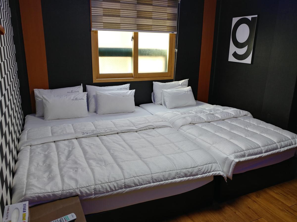 Business Hotel Busan Station Zewnętrze zdjęcie