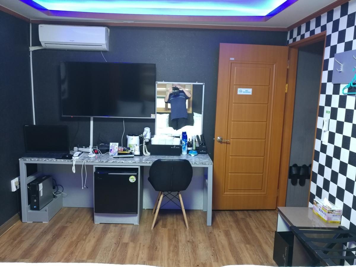 Business Hotel Busan Station Zewnętrze zdjęcie