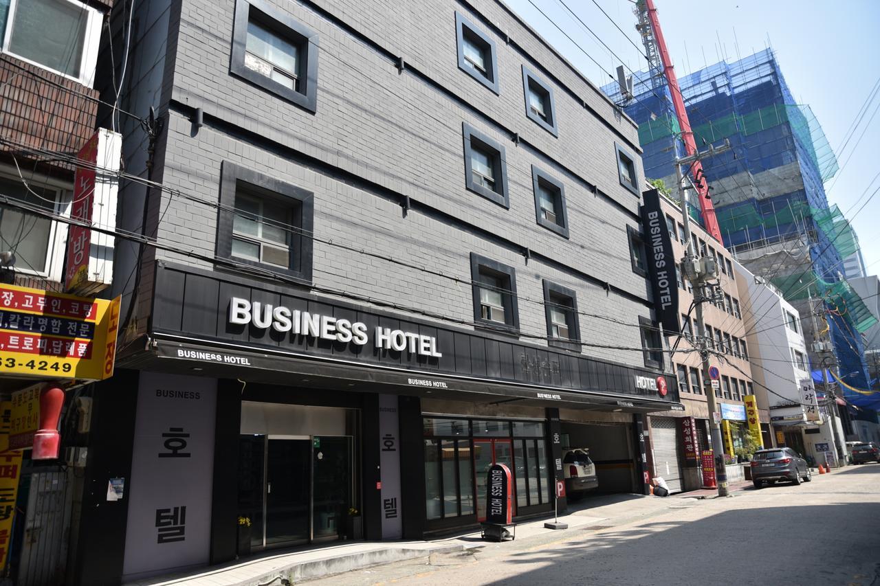 Business Hotel Busan Station Zewnętrze zdjęcie