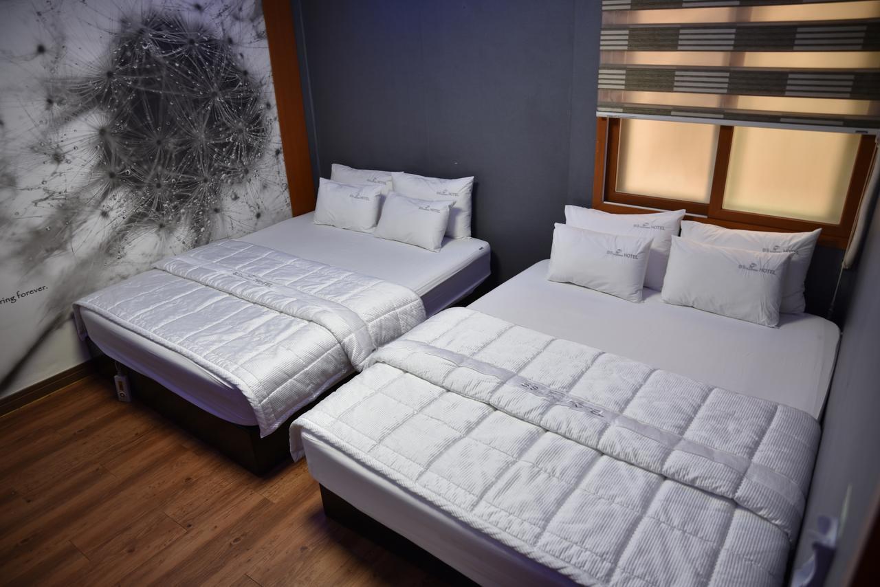 Business Hotel Busan Station Zewnętrze zdjęcie