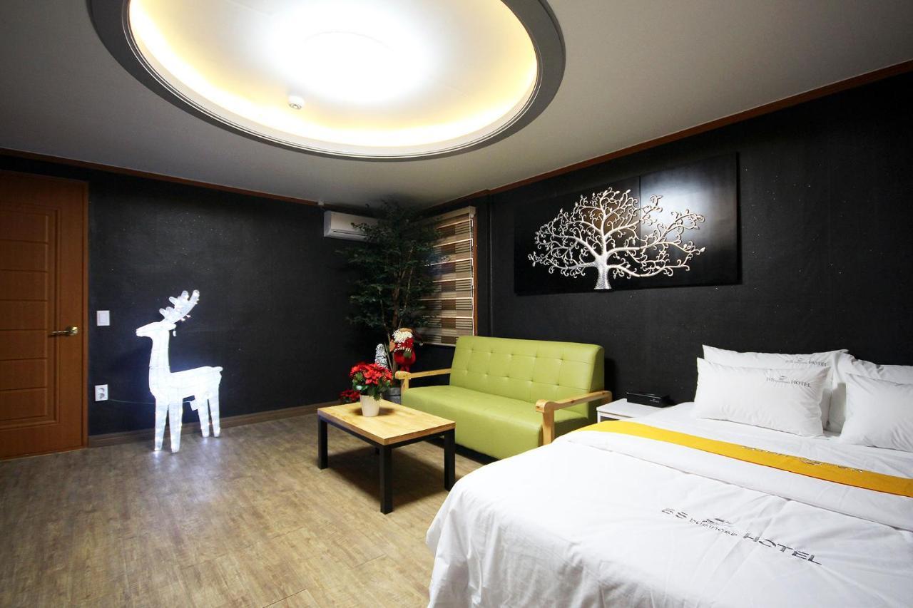Business Hotel Busan Station Zewnętrze zdjęcie